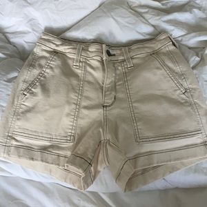 Cargo shorts, high waisted